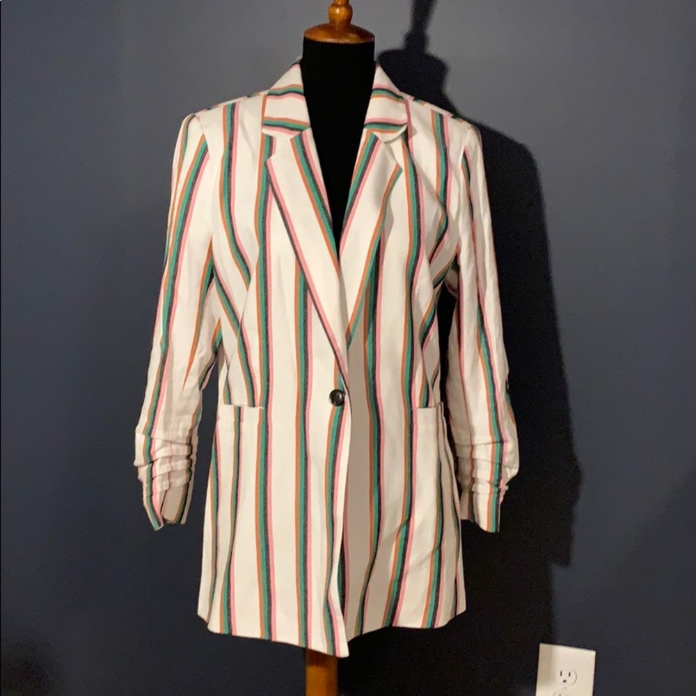 Halogen Short Suit Set